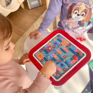 ✨stolik gier planszowych 11w1 – mega zestaw rodzinnej zabawy✨