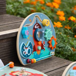 drewniana tablica edukacyjna 6w1 – zabawa i rozwój dziecka