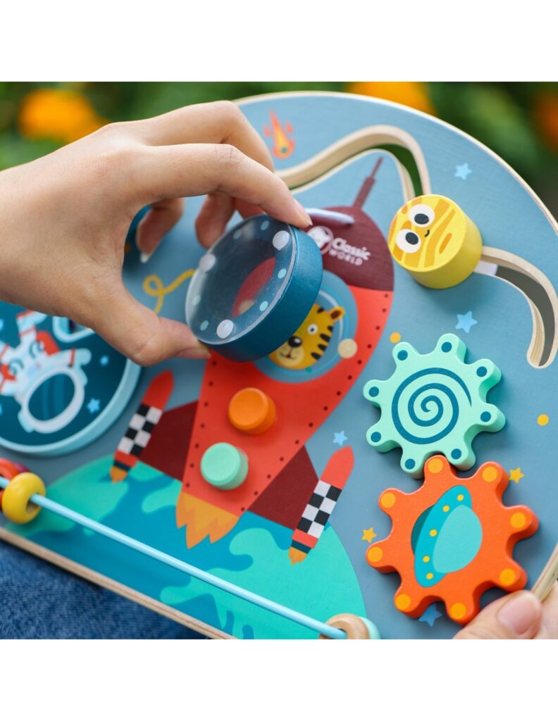 drewniana tablica edukacyjna 6w1 – zabawa i rozwój dziecka